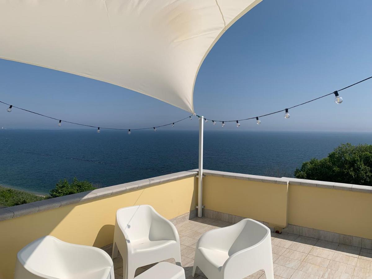 Апартаменты Terrazza Sui Trabocchi Марина-ди-Сан-Вито Экстерьер фото